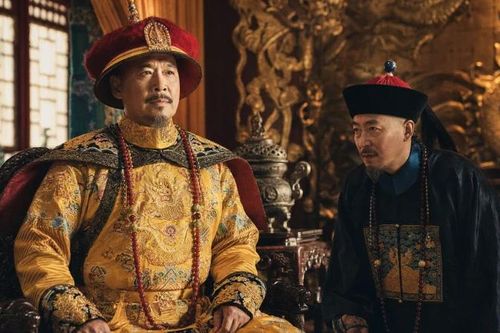 Khang Hi trước khi chết đã 'dằn mặt' ai để giúp Ung Chính kế nhiệm vững vàng?