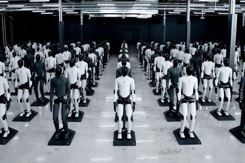 Robot Mỹ tăng tốc kỷ lục, mỗi giờ xuất xưởng 1 máy
