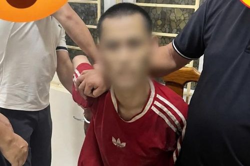 Rúng động Quảng Trị: Nghi con trai sát hại mẹ, cha trọng thương