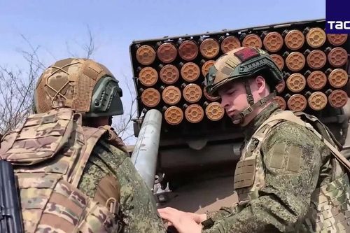 Binh sĩ Ukraine đối mặt sự lựa chọn lạnh lùng: Mua tự do bằng máu và tiền