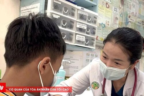 Cứu sống bé 7 tuổi mắc não mô cầu nhóm B