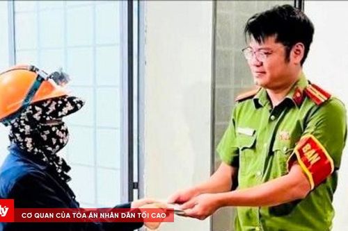 Nữ công nhân môi trường nhặt 37,5 triệu đồng, giao công an tìm người đánh rơi
