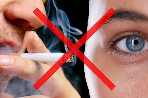 Khói thuốc lá làm tăng nguy cơ suy giảm thị lực