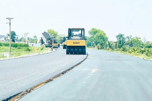Tập trung gỡ 'nút thắt' mặt bằng các dự án giao thông trọng điểm