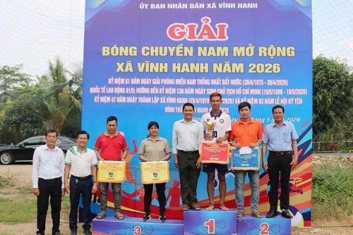 Đội chủ nhà xã Vĩnh Hanh vô địch Giải Bóng chuyền nam mở rộng