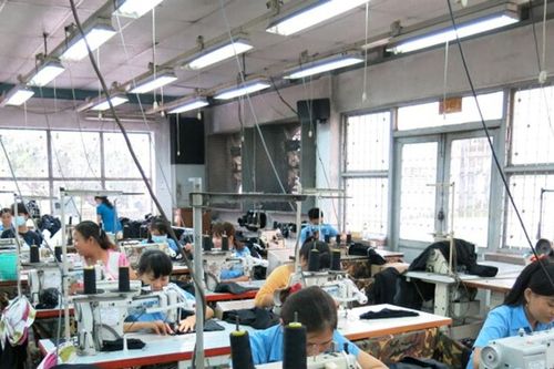 Dệt may Việt Nam vượt Trung Quốc tại thị trường Mỹ, chuyển mạnh sang chuỗi giá trị FOB