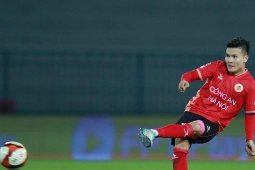 Nguyễn Quang Hải giữ vững vị thế cầu thủ nội đắt giá nhất V-League