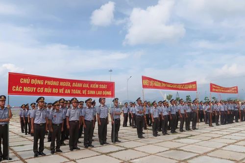 Chi đội Kiểm ngư số 4 phát động Tháng hành động về an toàn, vệ sinh lao động