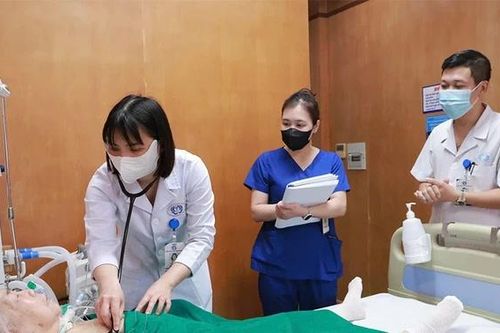 Phòng ngừa, ngăn chặn vi phạm pháp luật trong công tác khám bệnh, chữa bệnh