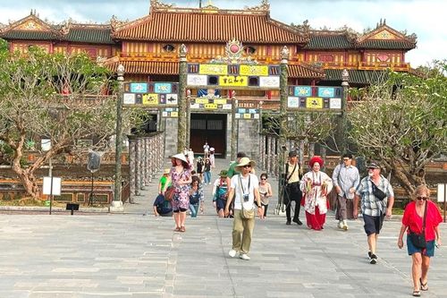 Thư cảm ơn du khách trong nước và quốc tế