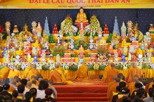 Trung ương Giáo hội và Ban Trị sự Phật giáo TP.Hà Nội tổ chức lễ cầu nguyện quốc thái dân an