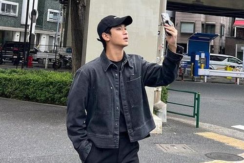 Kim Soo Hyun xuất hiện với ngoại hình tiều tụy sau hơn 1 năm vướng bê bối đời tư?