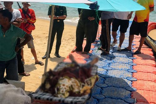 Gia Lai: Phát hiện thi thể nam giới nghi bị sóng cuốn khi đi câu tại biển Nhơn Lý