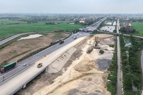 Bộ Xây dựng thúc tiến độ thi công mở rộng cao tốc Cao Bồ - Mai Sơn