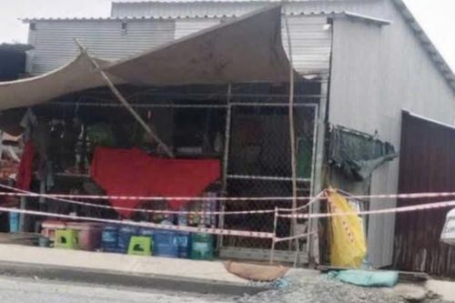 Vào bênh cha, con trai đánh hàng xóm tử vong
