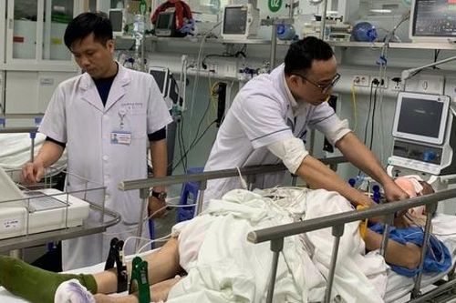Gần 317.000 lượt khám chữa bệnh trong dịp nghỉ lễ 30/4-1/5