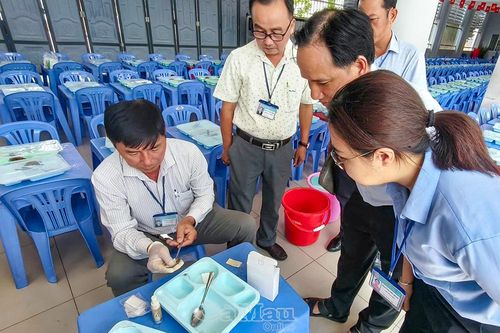 Siết chặt quản lý an toàn thực phẩm, bảo vệ sức khoẻ người dân