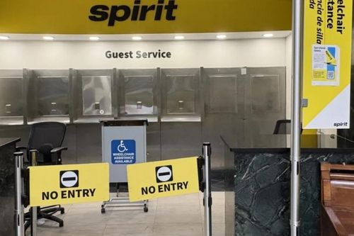 Những giờ phút cuối cùng của hãng hàng không giá rẻ Spirit Airlines