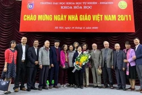 Trọn đời vì sự phát triển của ngành Hóa học nước nhà