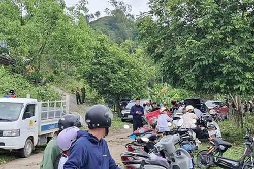 Phát hiện thi thể đang phân hủy trên núi ở Hà Tĩnh
