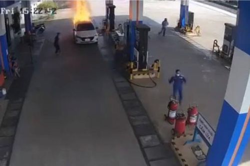Vụ cháy ô tô tại cây xăng khiến 2 người tử vong: Tài xế có thể đối diện khung hình phạt nào?