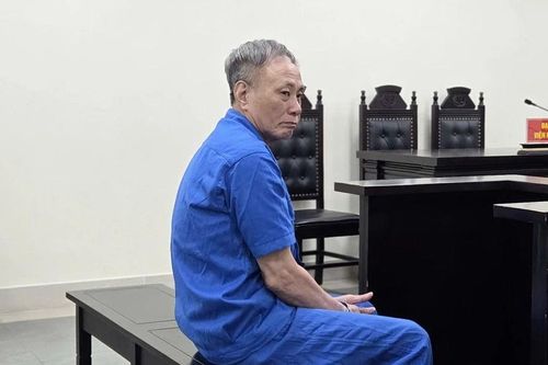 Phát hiện thửa đất của mình bất ngờ có tường rào bao quanh