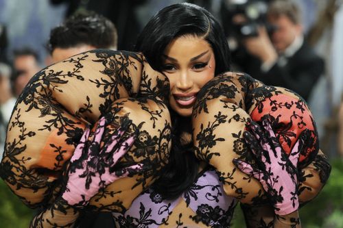 Trò lố ở Met Gala