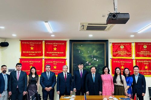 Tăng cường hợp tác văn hóa giữa Việt Nam – Azerbaijan qua cầu nối điện ảnh và giao lưu nhân dân