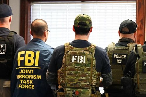 [Video] Mỹ ứng dụng AI trong cải tổ toàn diện FBI