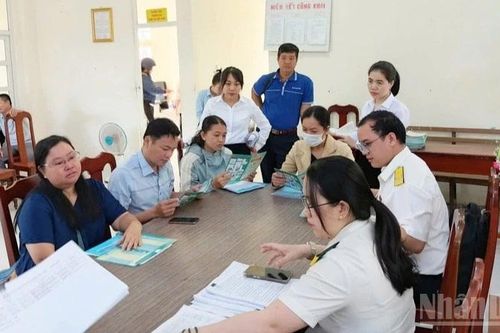 Tiếp sức cho khu vực kinh tế nhỏ: Nuôi dưỡng nguồn thu cho tăng trưởng bền vững