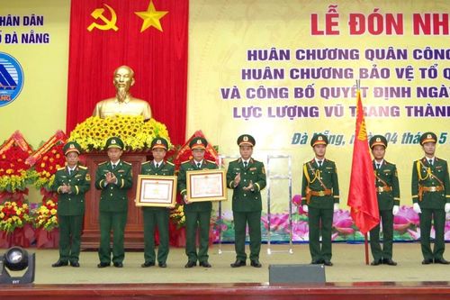 Lực lượng vũ trang TP Đà Nẵng đón nhận nhiều phần thưởng cao quý của Đảng, Nhà nước