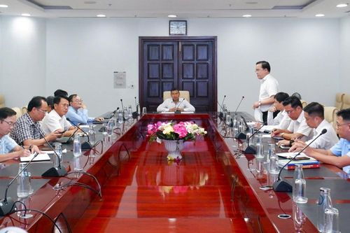 Đẩy nhanh tiến độ chuẩn bị vận hành các trường phổ thông liên cấp khu vực biên giới