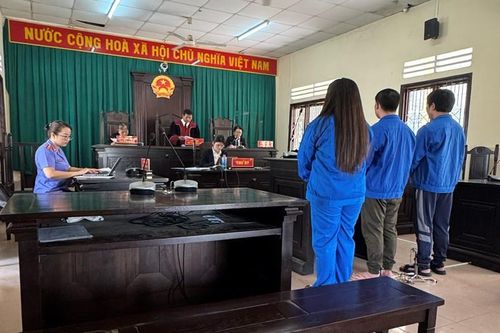Hồi chuông cảnh tỉnh từ cuộc tình lệch lạc qua 'cánh cửa' ma túy