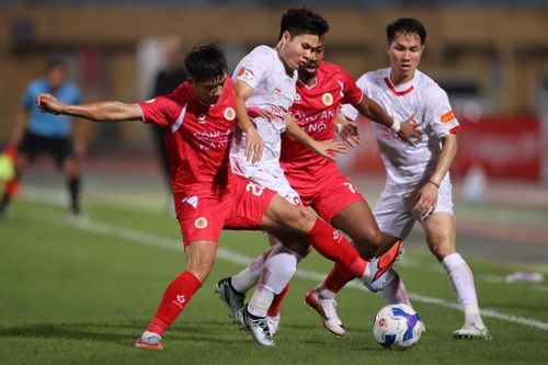 V.League 1-2025/26: Đầu tàu sắp về ga
