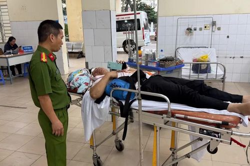 Vụ tai nạn trên cao tốc TPHCM - Long Thành: Hàng chục hành khách bị thương