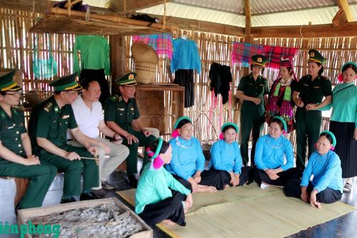 Về Hải Sơn theo sắc tím hoa sim