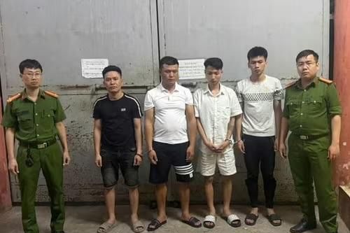 Bắt giữ nhóm đối tượng cướp số vàng trị giá 7,5 tỷ đồng của người nước ngoài