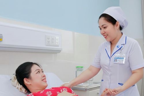Bộ Y tế tiếp tục hoàn thiện chính sách hỗ trợ, khuyến khích sinh con