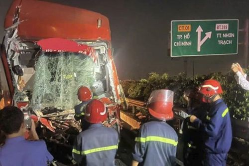 Hai vụ tai nạn giao thông nghiêm trọng vào rạng sáng ở Đồng Nai