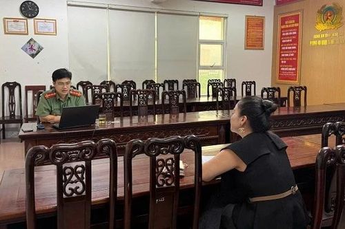 Công an làm việc với người phụ nữ phát ngôn lệch chuẩn về Quảng trường Hồ Chí Minh