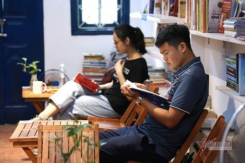 Từ giấc mơ 'thư trung hữu kim ngọc' đến thực tế kinh tế tri thức