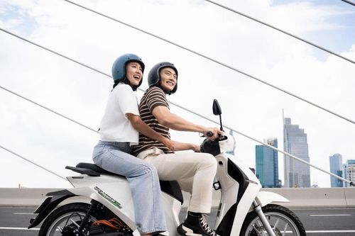 'Giờ G' chuyển đổi xanh cận kề: cuộc đua xe điện bước sang vòng loại