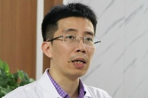 Bác sĩ Việt Nam cấp cứu hành khách nghi đột quỵ trên chuyến bay đến Pháp