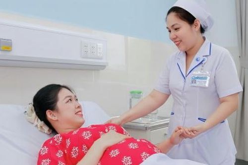 Mức sinh tiếp tục giảm dưới ngưỡng thay thế, Bộ Y tế đặt mục tiêu tăng 2% mỗi năm