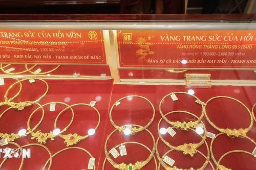 Giá vàng ngày 5/5: Bảng giá tại các công ty vàng bạc đá quý