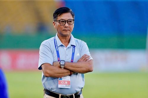 HLV Lê Huỳnh Đức chia tay Công an TP.HCM, V-League rúng động vì 'ghế nóng'