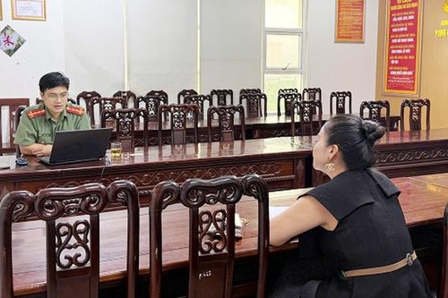Công an làm việc với người phụ nữ đăng thông tin lệch chuẩn về Quảng trường Hồ Chí Minh
