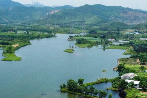 Khe Nhòi - 'viên ngọc thô' giữa đại ngàn chờ ngày được đánh thức