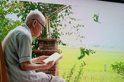 'Người kể chuyện làng' xứ Quảng đã ra đi…