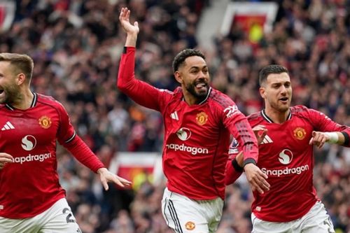 Manchester United trở lại Champions League: Chấm dứt thập kỷ lãng phí và bài toán 340 triệu bảng